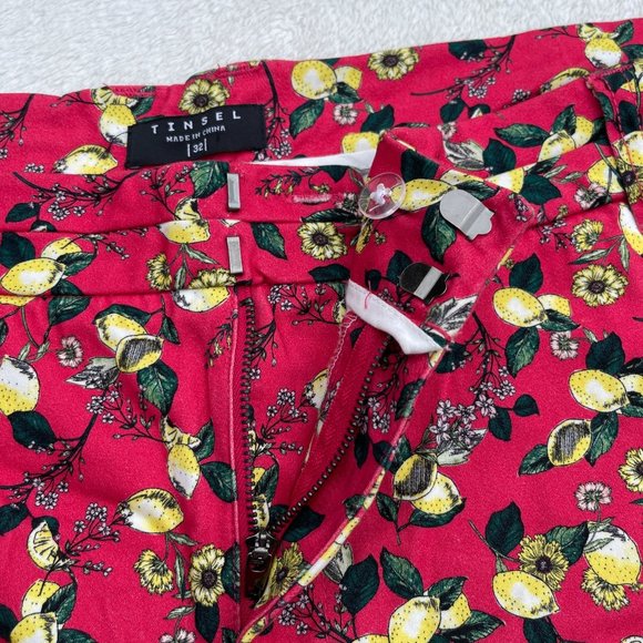 Tinsel Botanical Lemon Fruit Floral Print Shorts Womens 1X Red Pockets High Rise - Picture 5 of 12